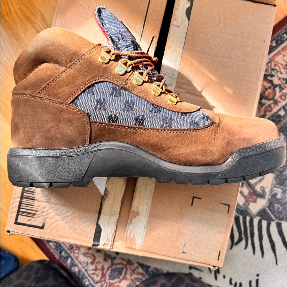 Supreme timberland Brown and blue Men's Boots - Picture 8 of 10